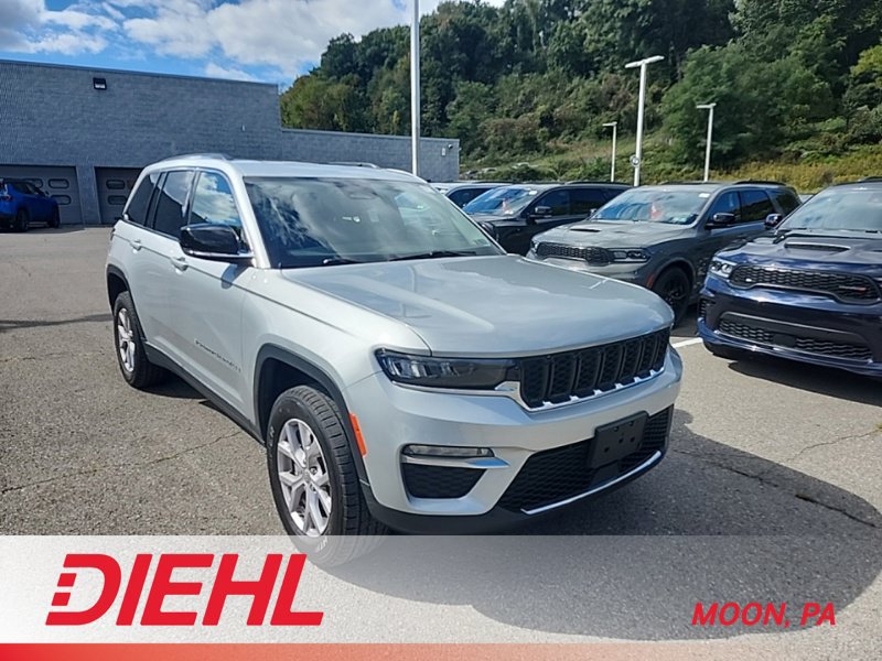 Used 2022 Jeep Grand Cherokee Limited AWD/4WD image 1