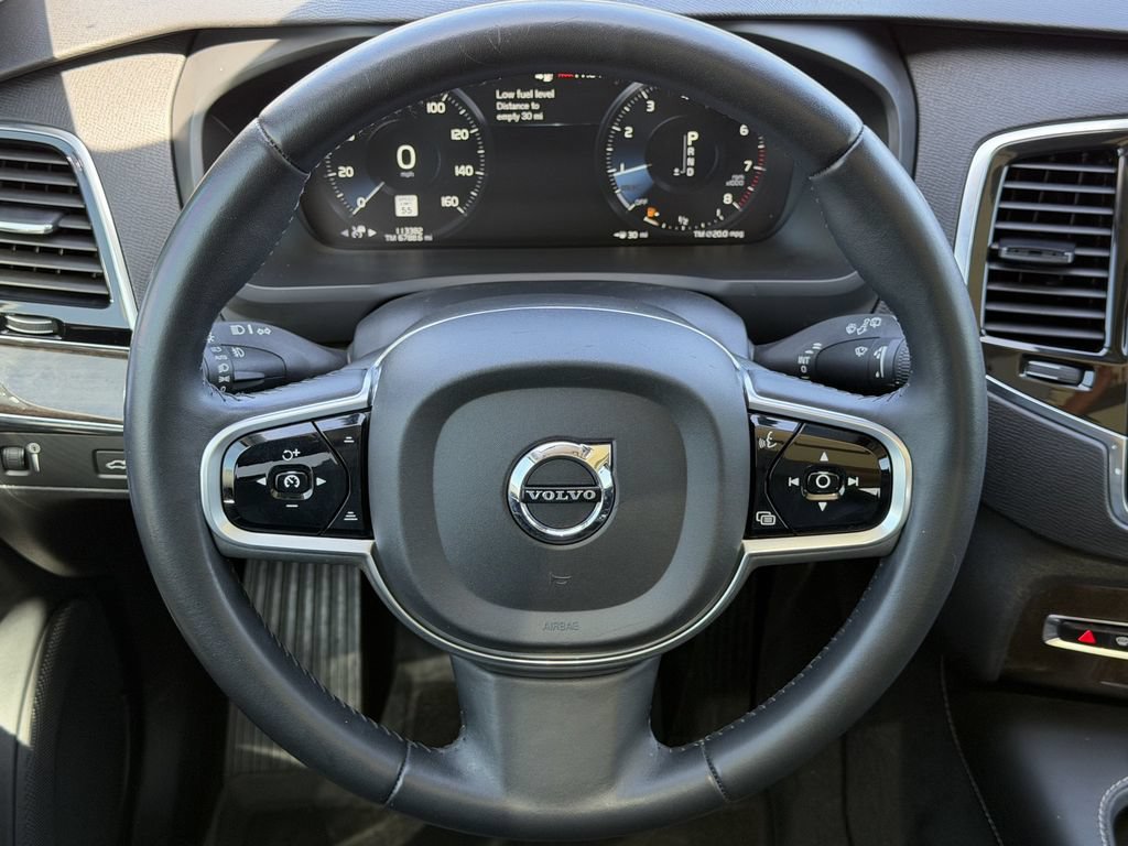 Used 2018 Volvo XC90 T6 Momentum w/ Convenience Package AWD/4WD image 12