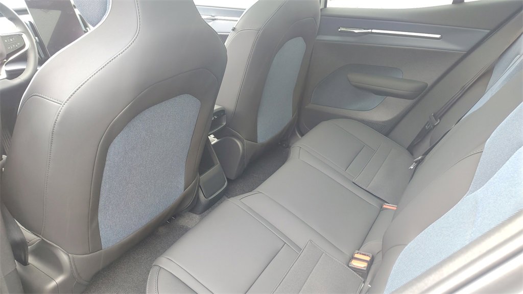 New 2026 Volvo EX30 Plus image 28