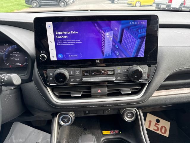 Used 2024 Toyota Grand Highlander Limited image 29