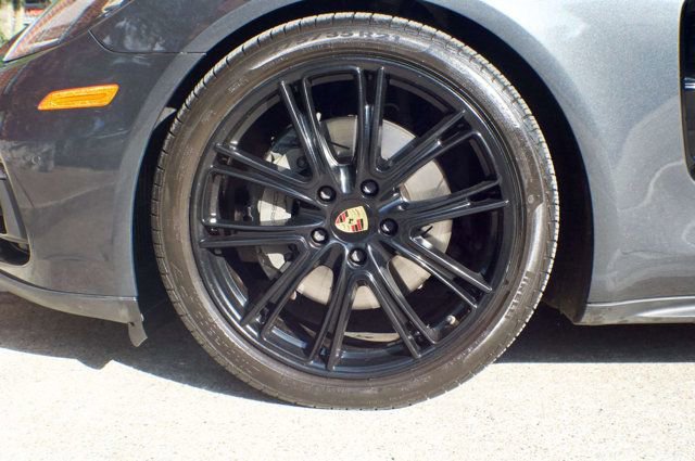 Used 2018 Porsche Panamera 4S AWD/4WD image 58