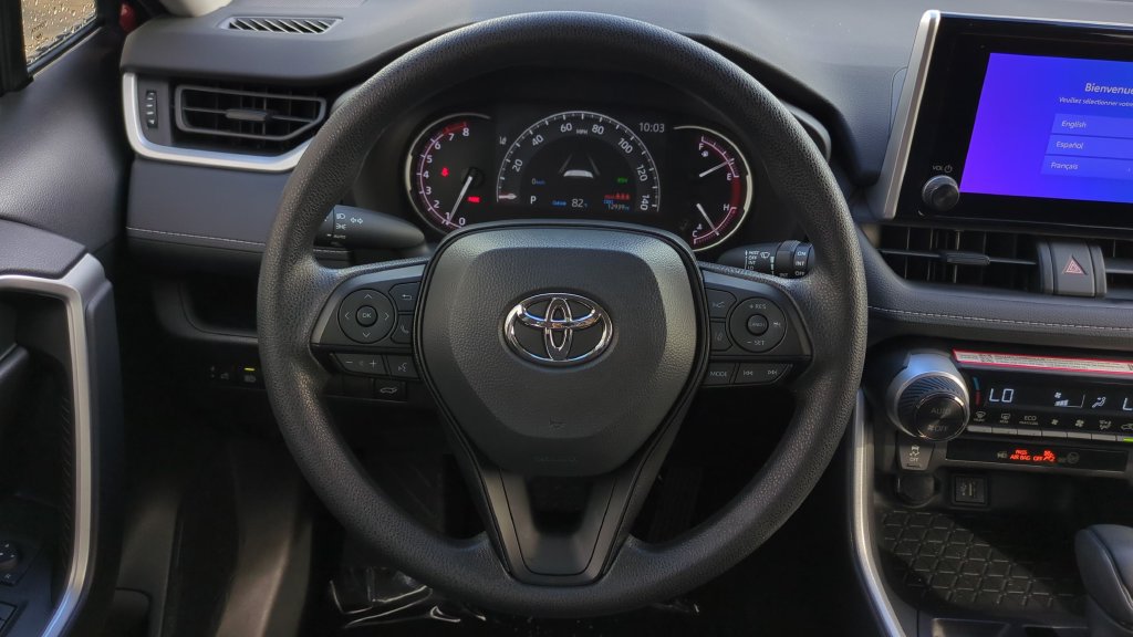 Used 2025 Toyota RAV4 XLE w/ Convenience Package FWD image 12
