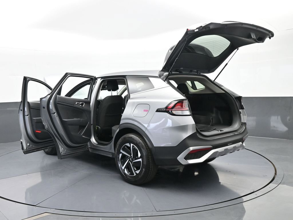 Used 2025 Kia Sportage LX image 67