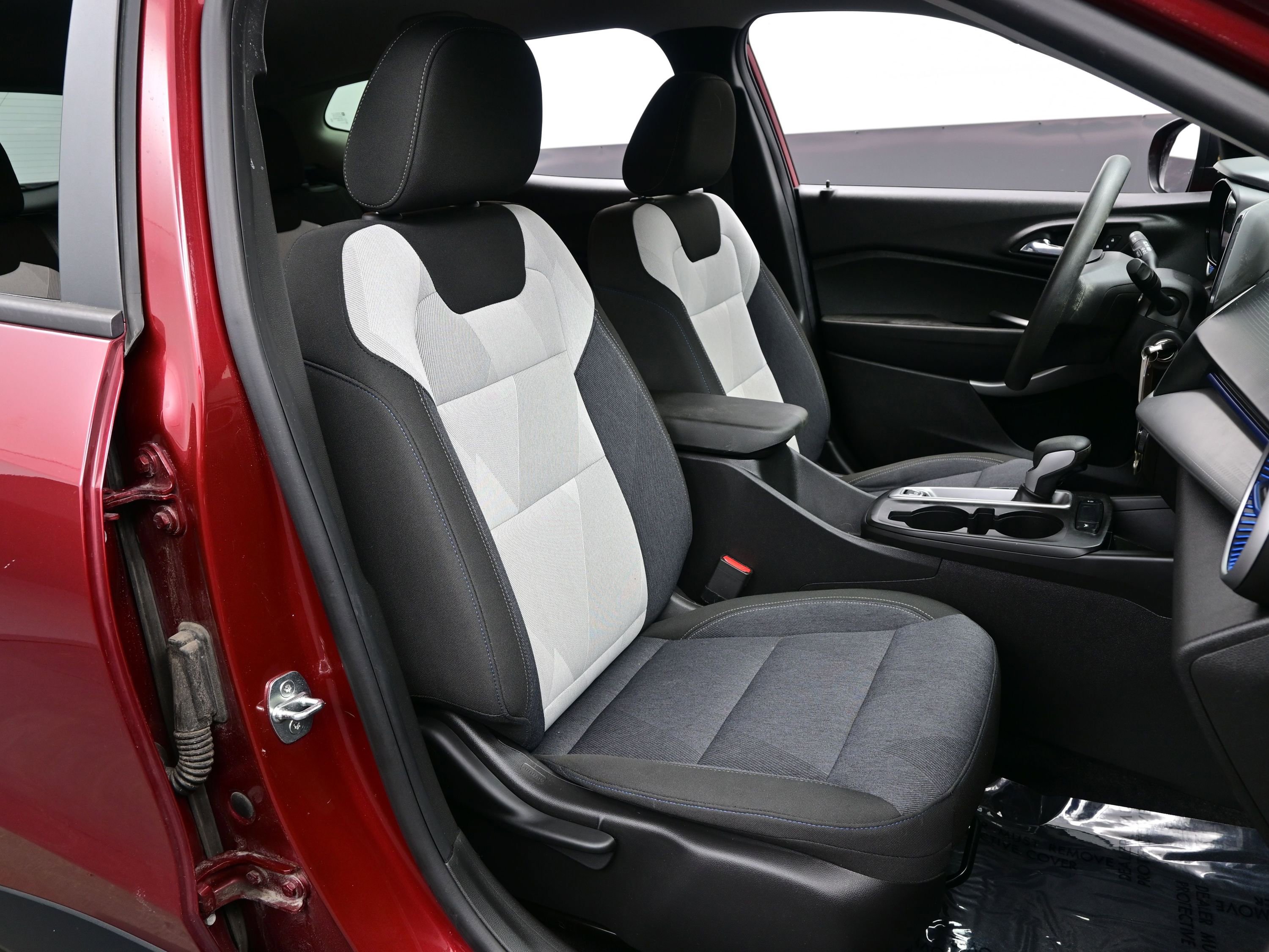 Used 2024 Chevrolet Trax LS w/ Driver Confidence Package image 13