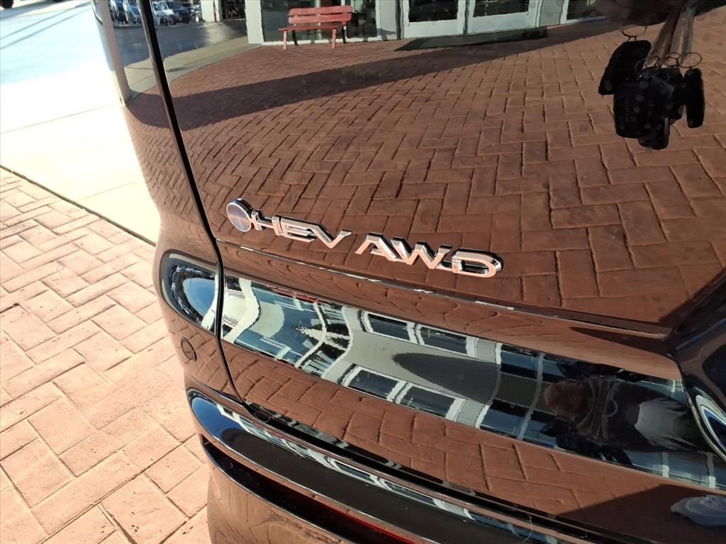 New 2026 Toyota Crown Signia image 9