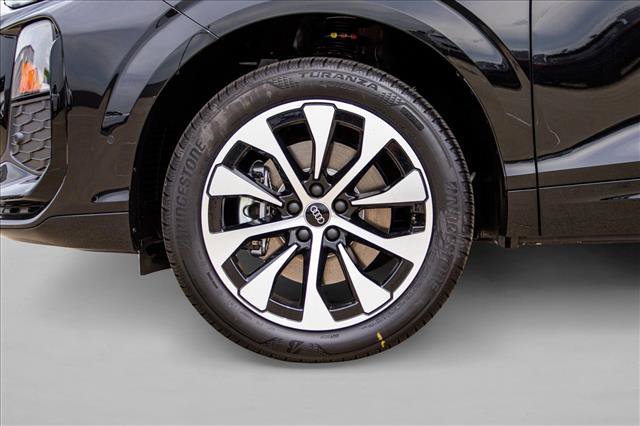 New 2026 Audi Q3 quattro 2.0T AWD/4WD image 9