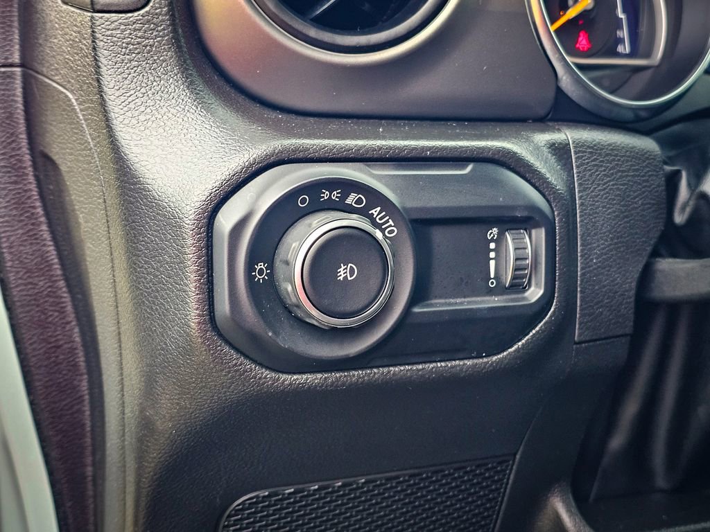 Certified 2023 Jeep Wrangler Sport S image 13