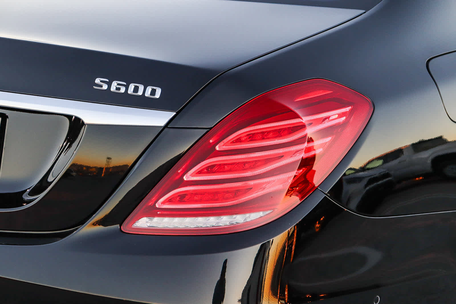Used 2016 Mercedes-Benz Maybach S 600 image 10
