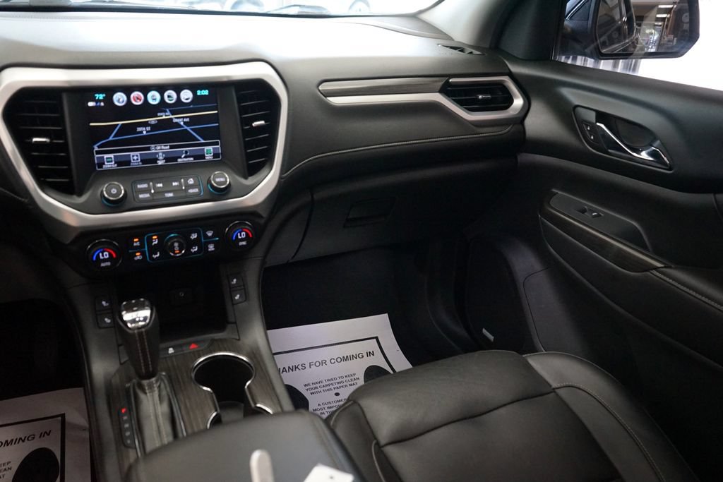 Used 2018 GMC Acadia SLT AWD/4WD image 13
