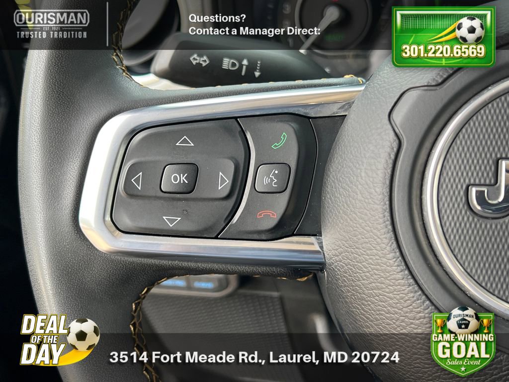Used 2024 Jeep Wrangler Unlimited Sahara AWD/4WD image 25
