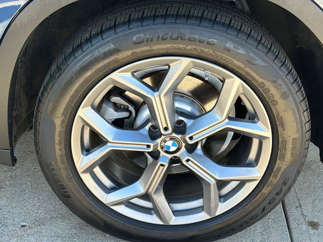 Used 2024 BMW X3 xDrive30i w/ Premium Package AWD/4WD image 32