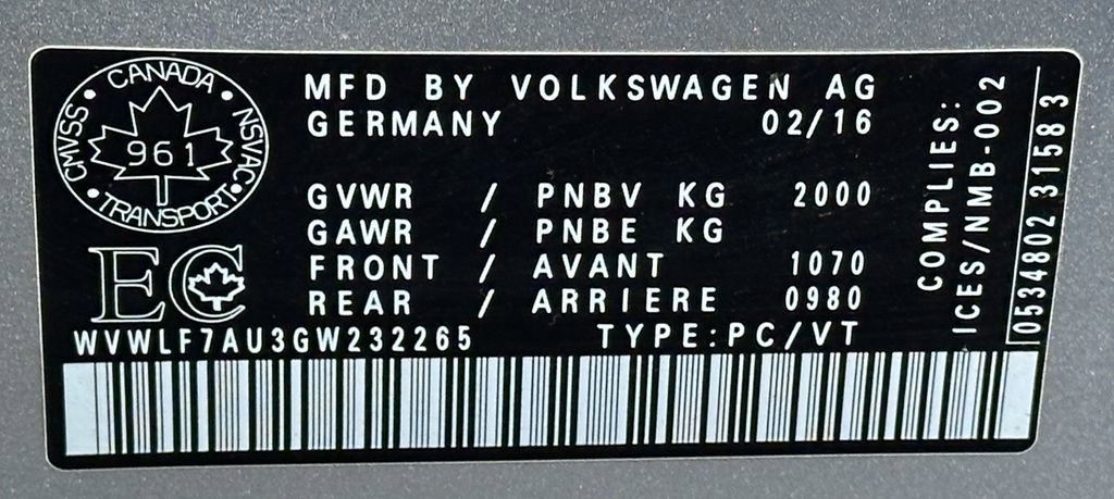 Used 2016 Volkswagen Golf 4-Door image 53