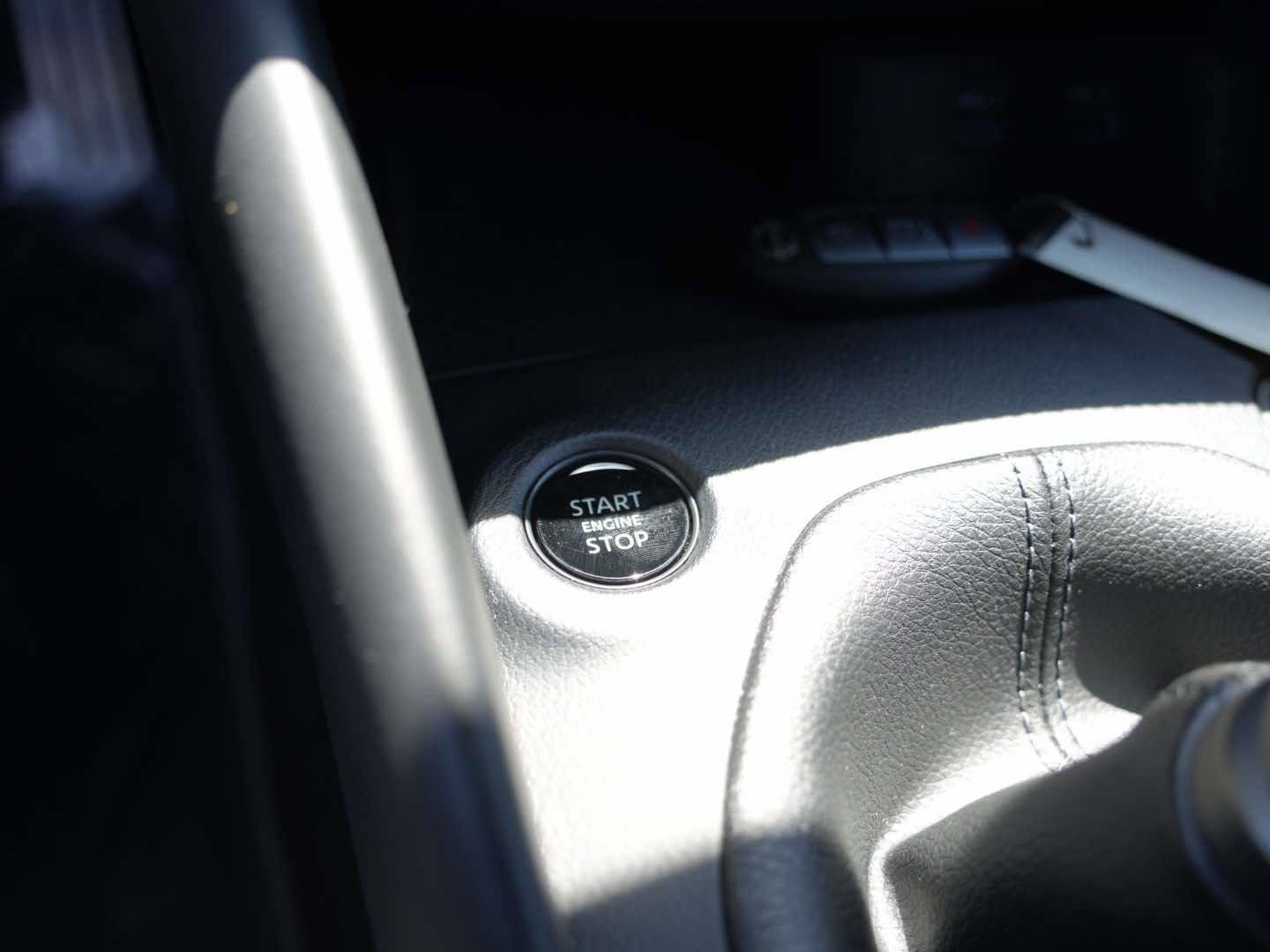 Used 2024 Nissan Z Performance w/ Floor Mat Package RWD image 23