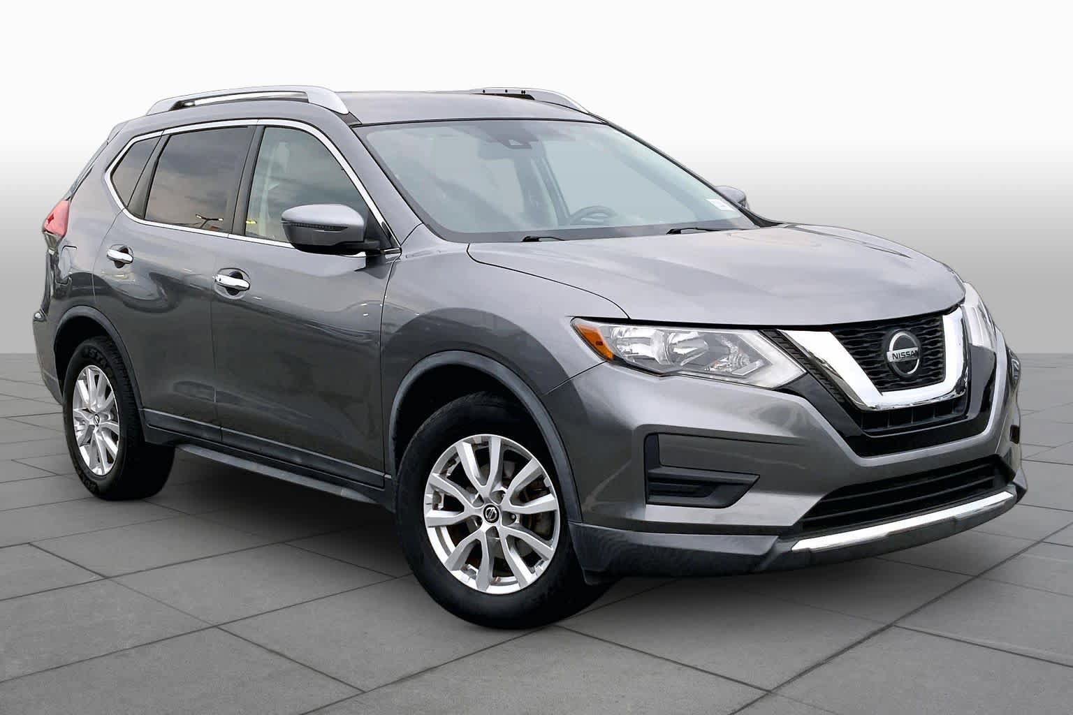 Used 2019 Nissan Rogue SV FWD image 3