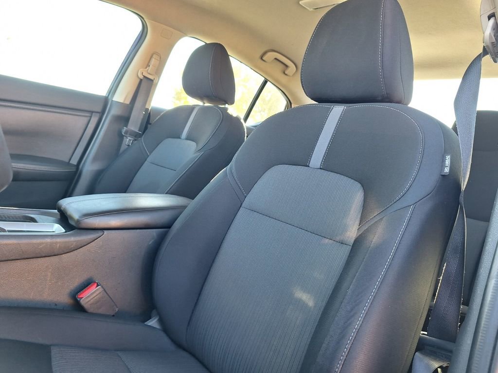 Used 2022 Nissan Sentra SV w/ All-Weather Package image 11