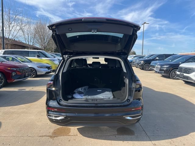 New 2026 Lincoln Nautilus Reserve AWD/4WD image 10