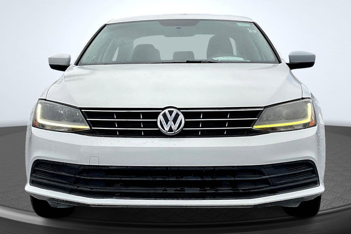 Used 2018 Volkswagen Jetta S FWD image 3