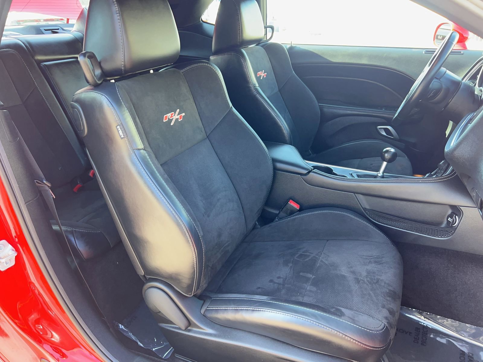 Used 2016 Dodge Challenger R/T Scat Pack w/ Leather Interior Group RWD image 10