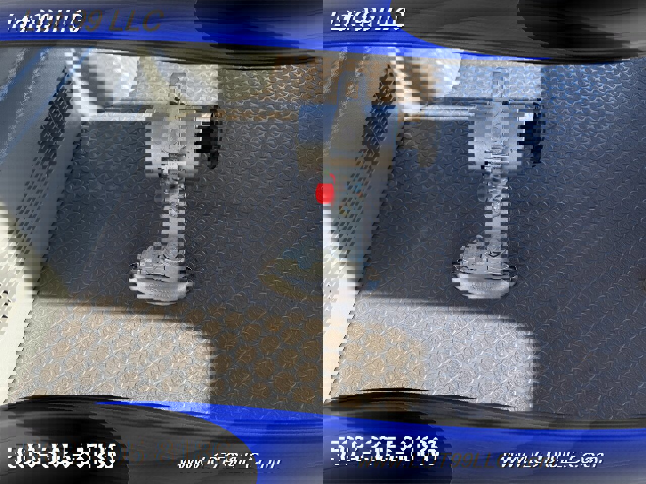 Used 2005 Ford E-150 and Econoline 150 XLT image 62