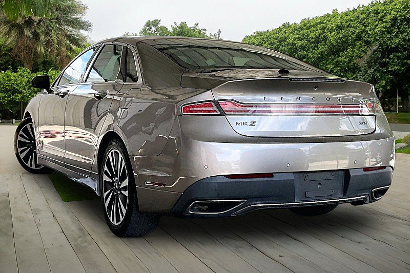 Used 2018 Lincoln MKZ Reserve w/ Climate Package FWD image 8