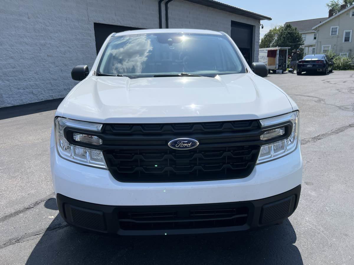 Used 2022 Ford Maverick XL image 7