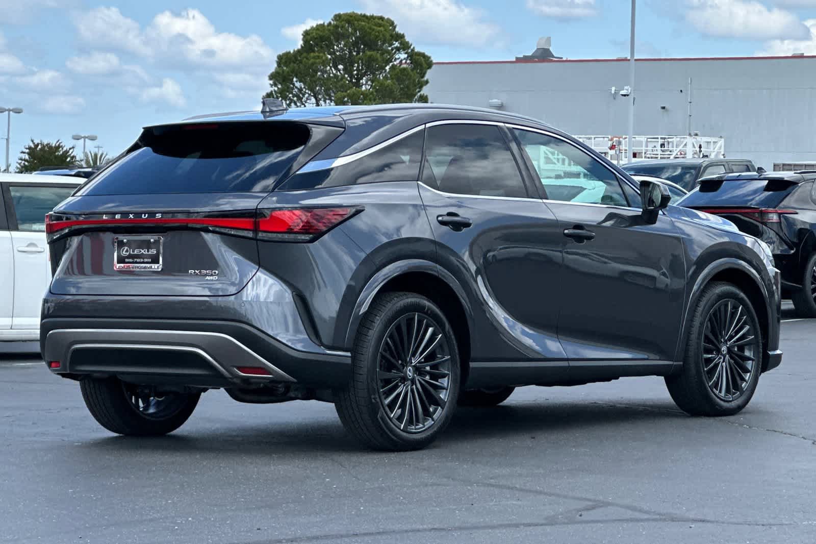 Used 2026 Lexus RX 350 Premium w/ Convenience Package AWD/4WD image 2