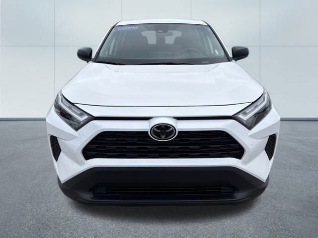 Used 2024 Toyota RAV4 LE image 6