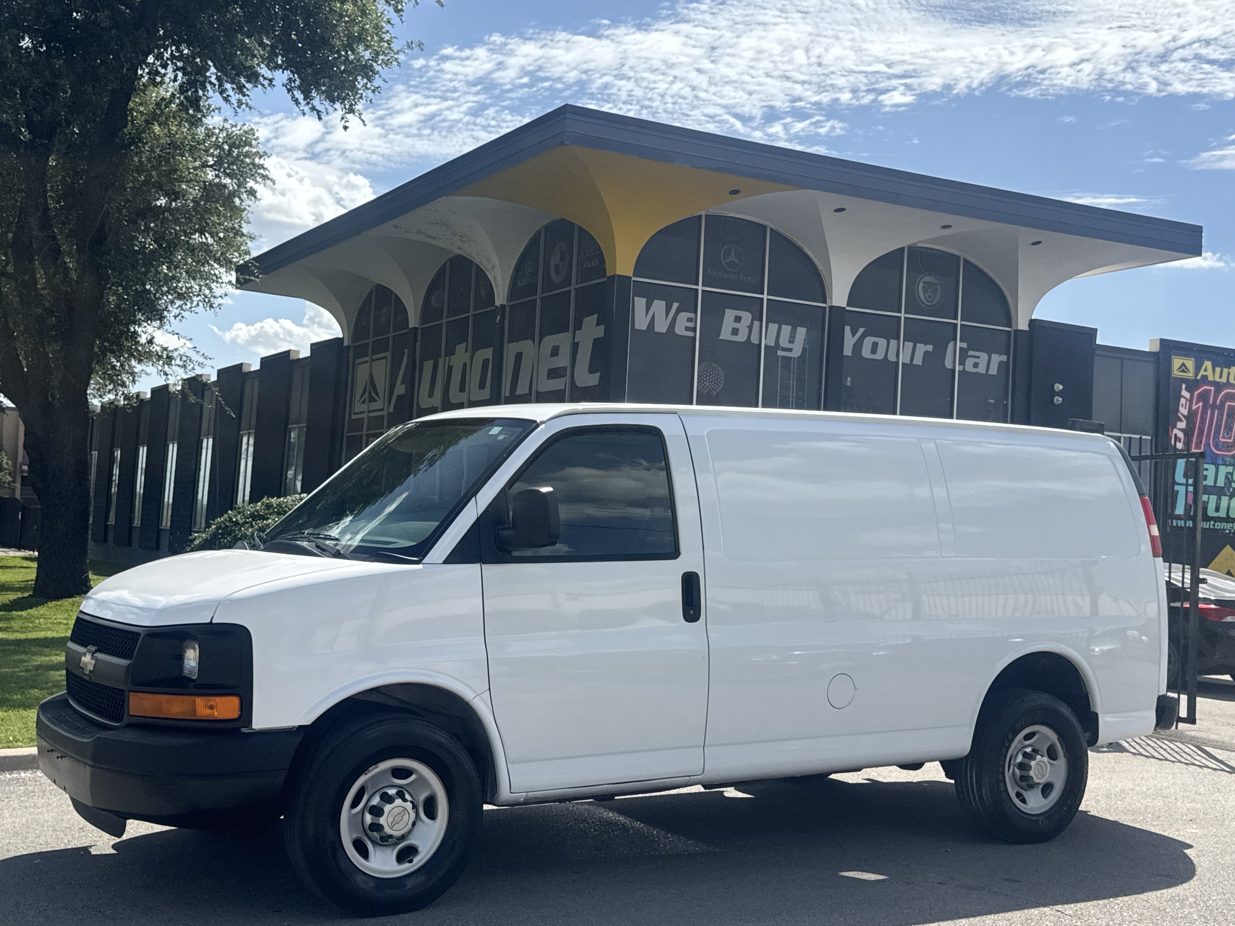 Used 2011 Chevrolet Express 2500