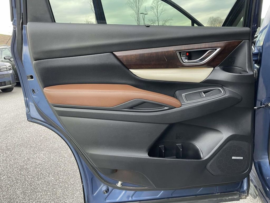 Used 2019 Subaru Ascent Touring w/ Popular Package #2A image 2