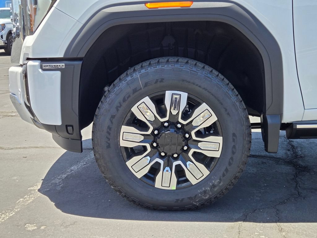 New 2026 GMC Sierra 2500 Denali w/ Denali Reserve Package AWD/4WD image 5