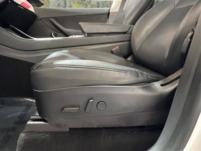 Used 2020 Tesla Model Y Long Range AWD/4WD image 17