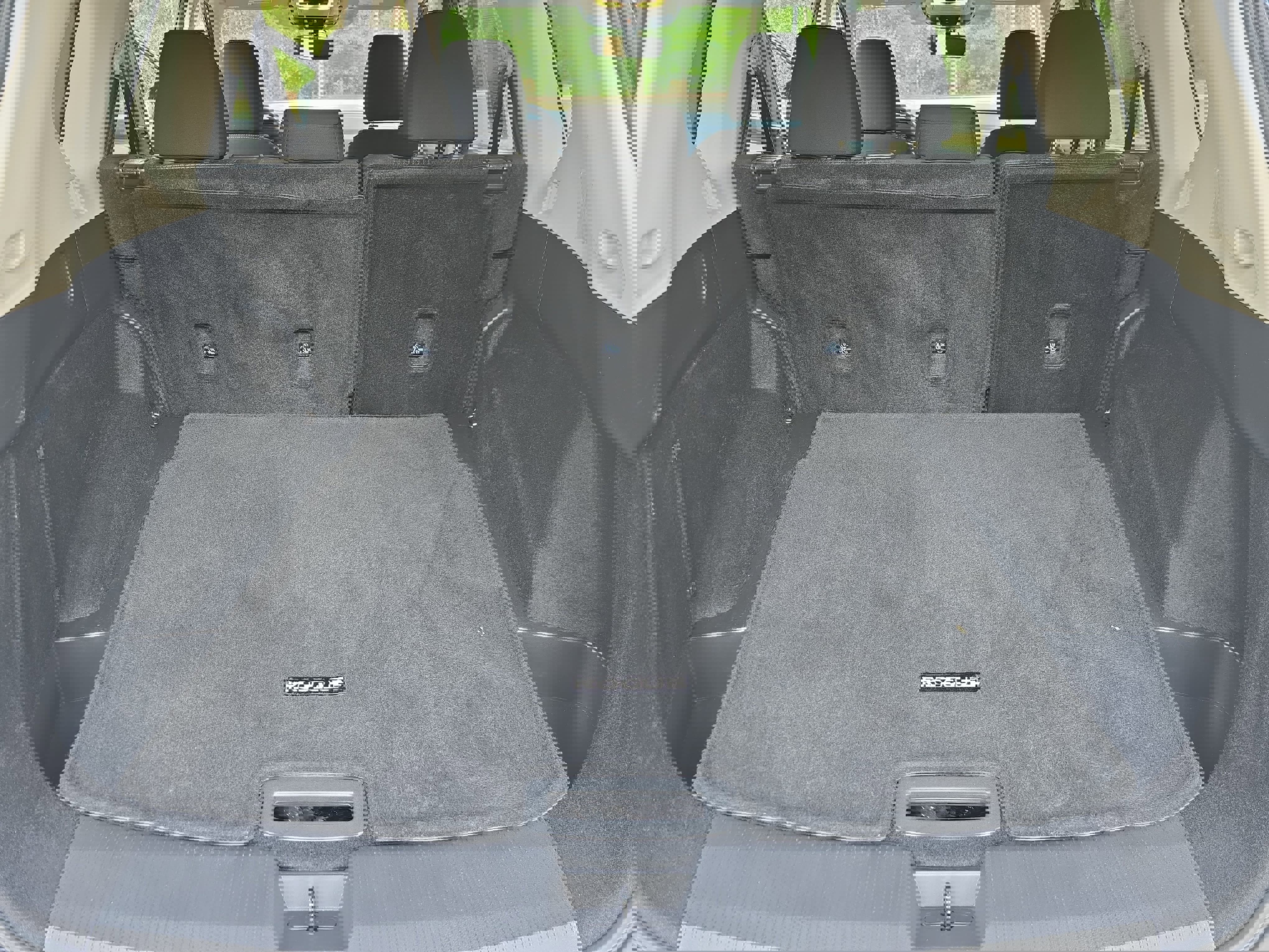 Used 2025 Nissan Rogue SV image 13