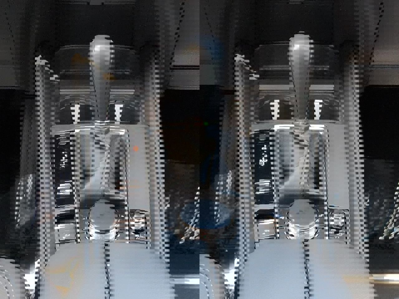 Used 2025 MAZDA CX-50 AWD 2.5 S w/ Weather Package image 19