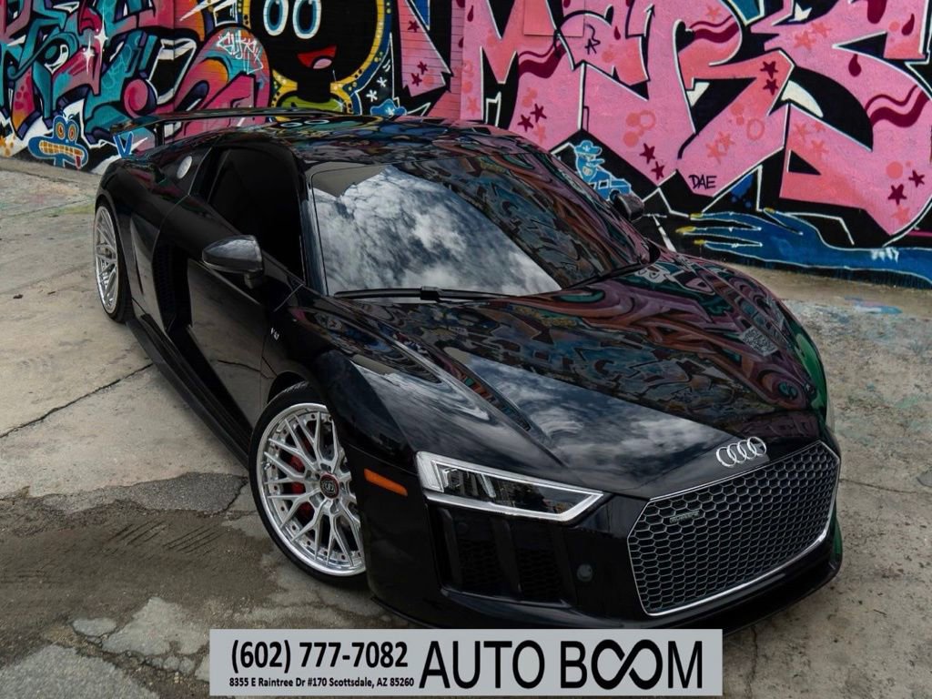 Used 2017 Audi R8 V10