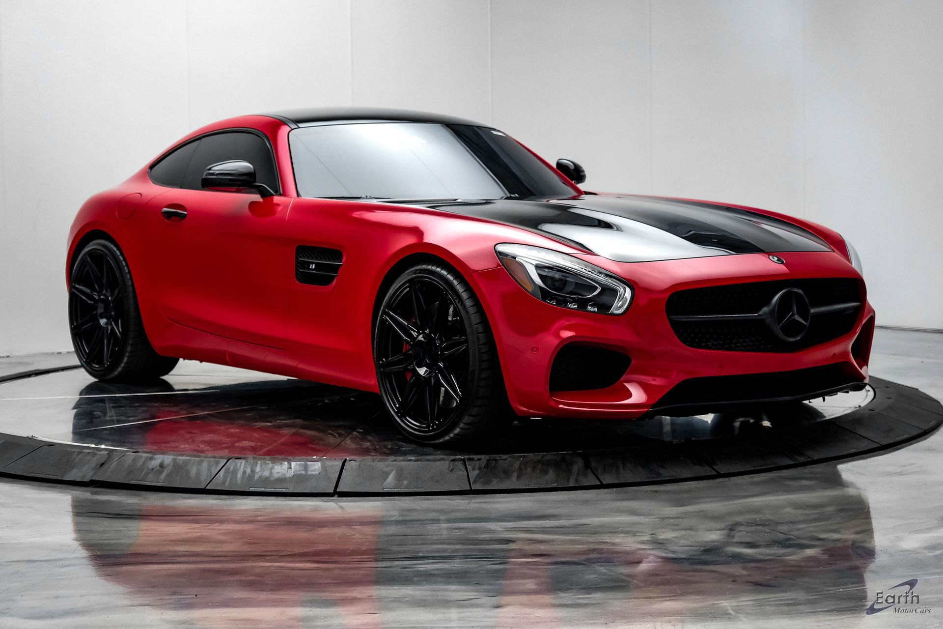 Used 2016 Mercedes-Benz AMG GT S image 22
