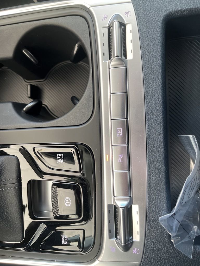 New 2026 Kia Carnival SX image 23