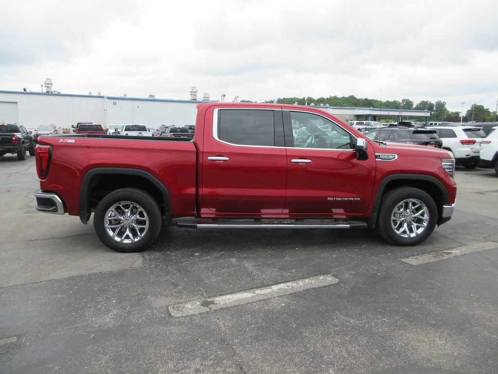 Certified 2024 GMC Sierra 1500 SLT w/ SLT Premium Plus Package AWD/4WD image 5