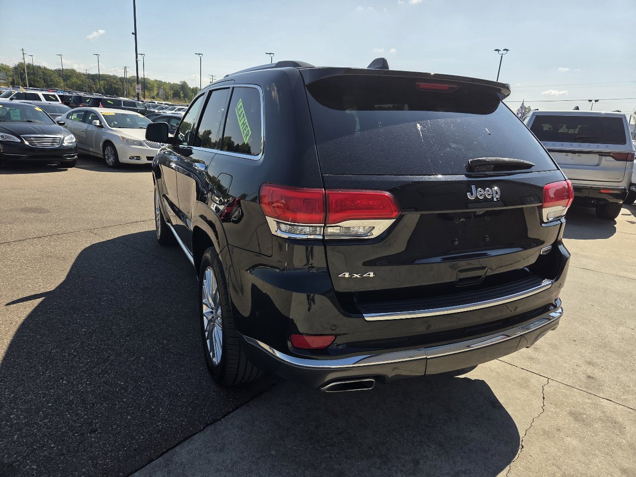 Used 2018 Jeep Grand Cherokee Summit image 7