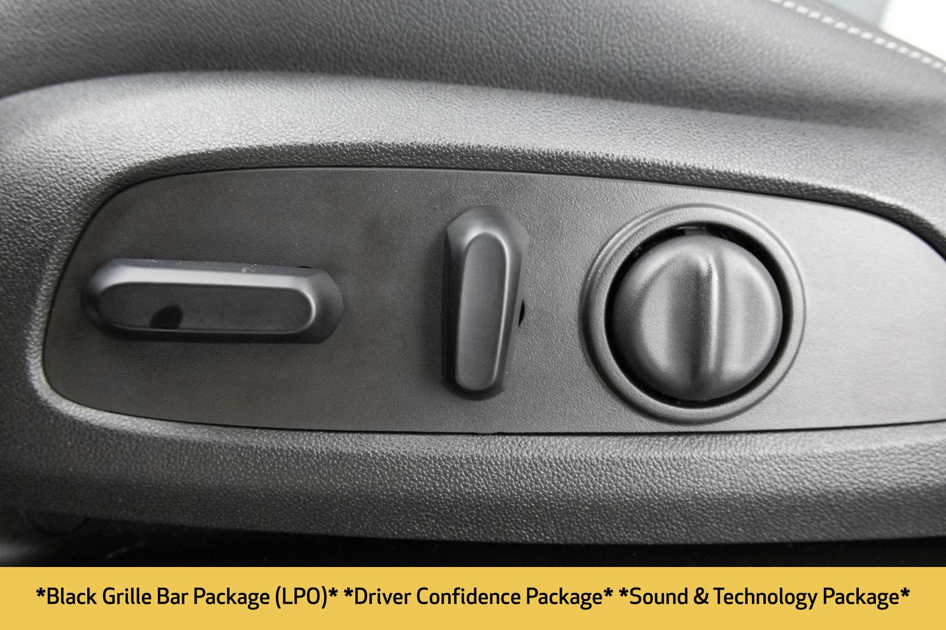 Certified 2023 Chevrolet Blazer LT w/ Sound & Technology Package FWD image 9