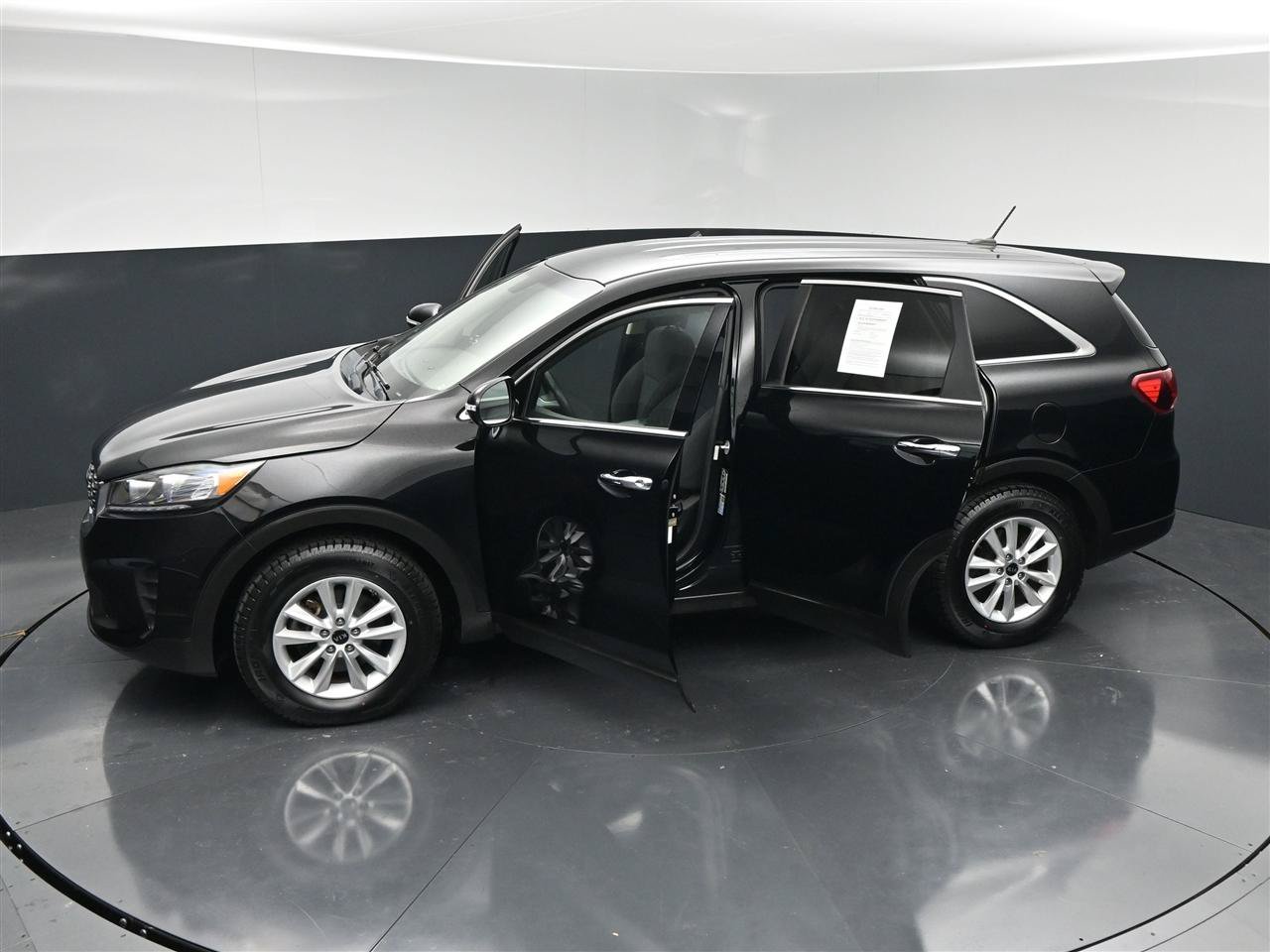 Used 2019 Kia Sorento L FWD image 36