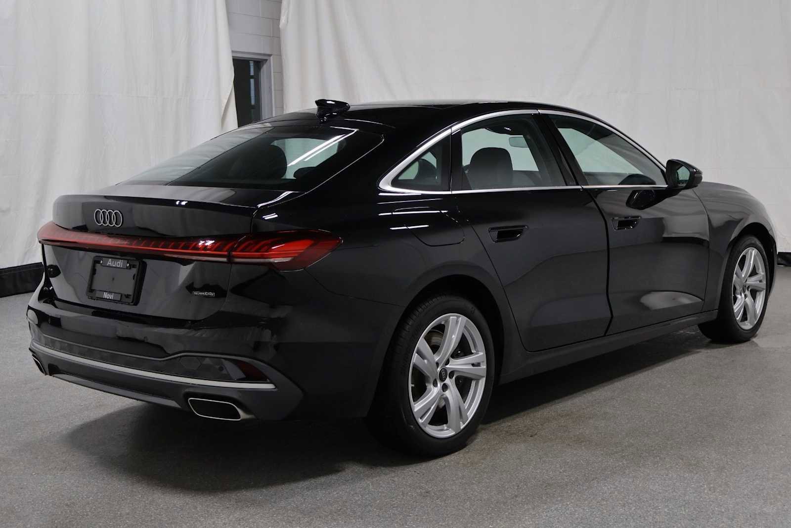 Certified 2025 Audi A5 2.0T Premium w/ Convenience Package image 9