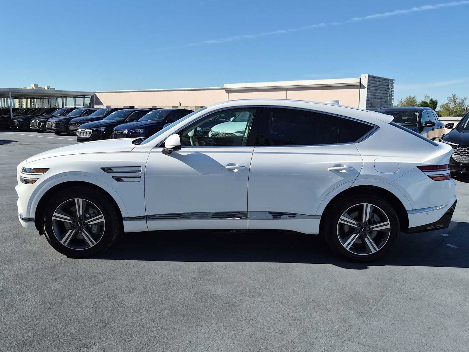 Used 2025 Genesis GV80 3.5T image 3