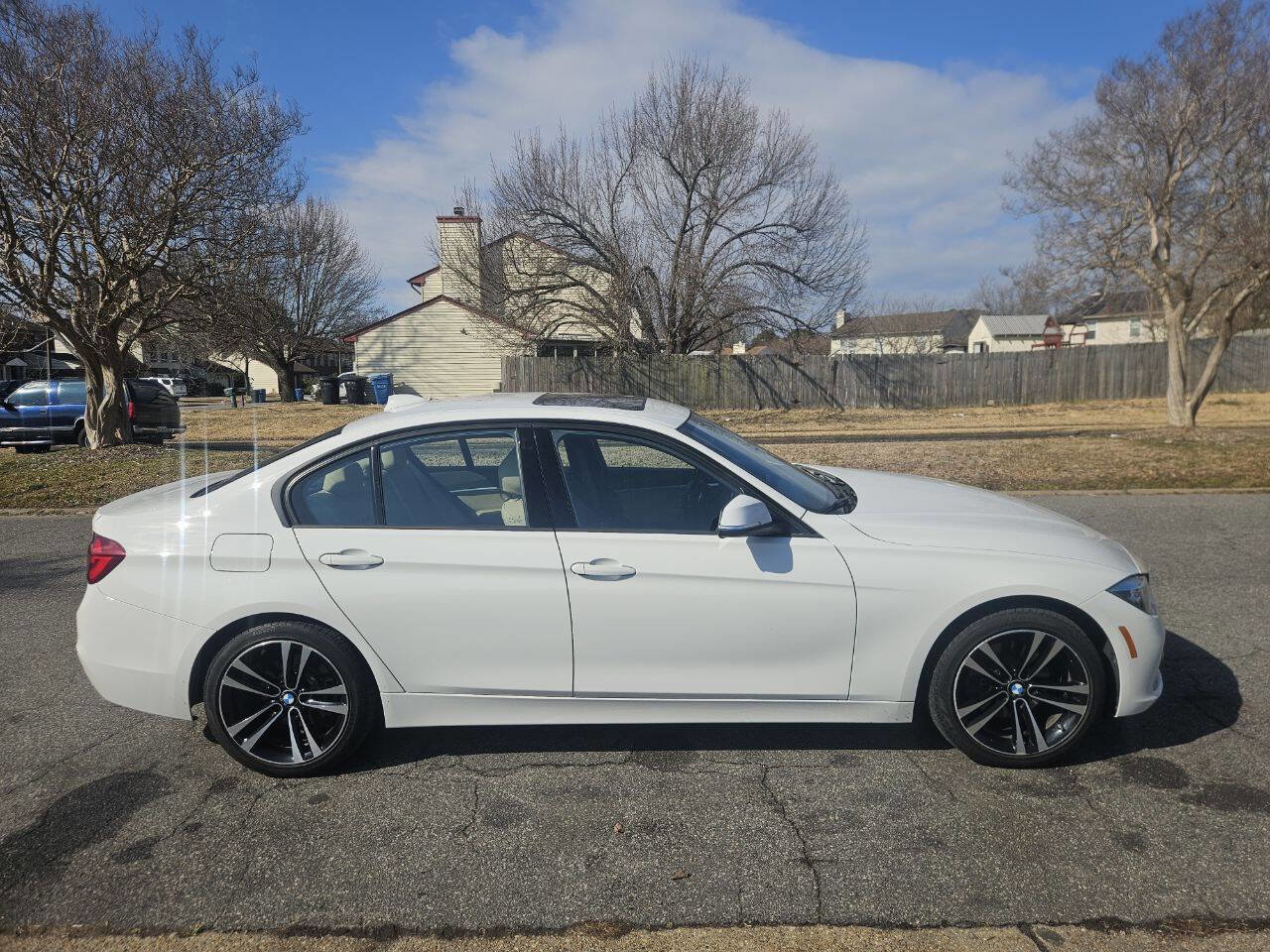 Used 2018 BMW 330i Sedan image 7