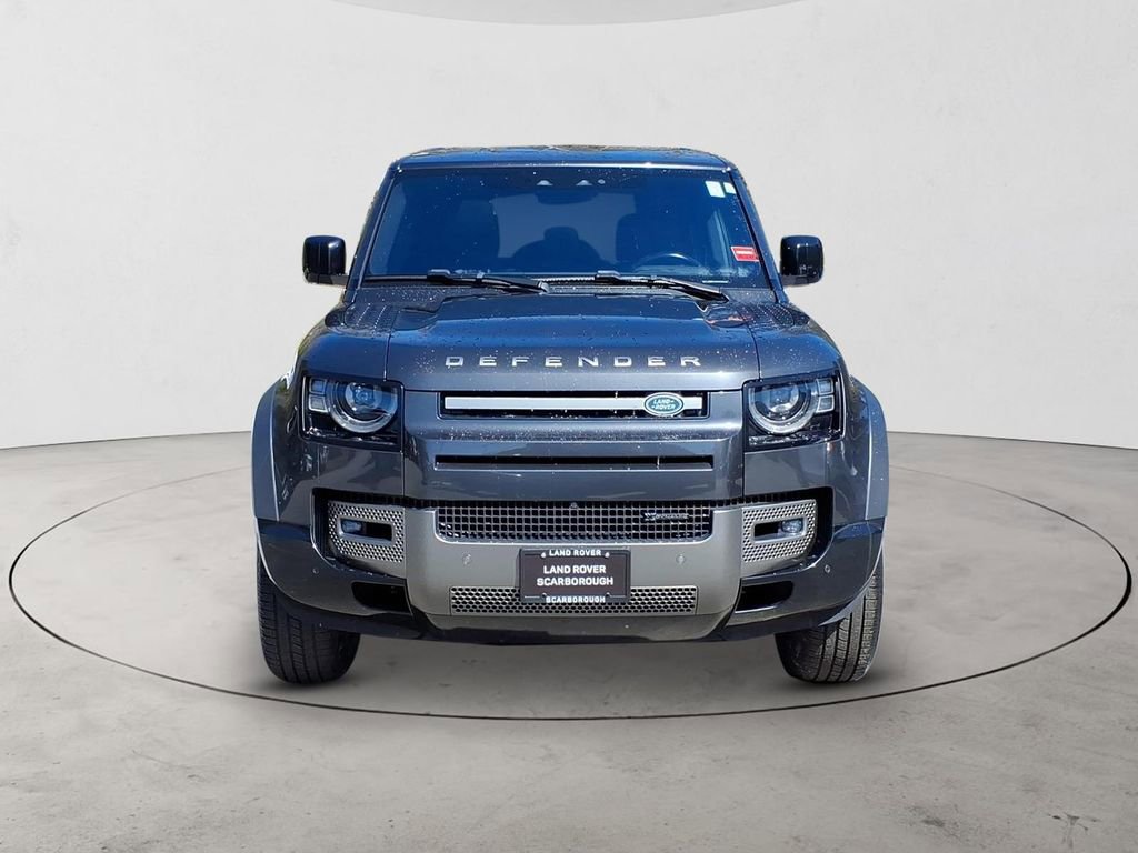 Used 2022 Land Rover Defender 110 X-Dynamic SE image 2