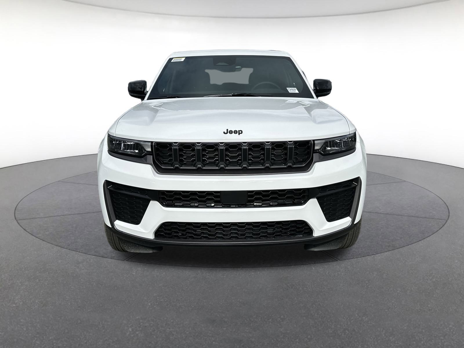 New 2026 Jeep Grand Cherokee Altitude AWD/4WD image 5