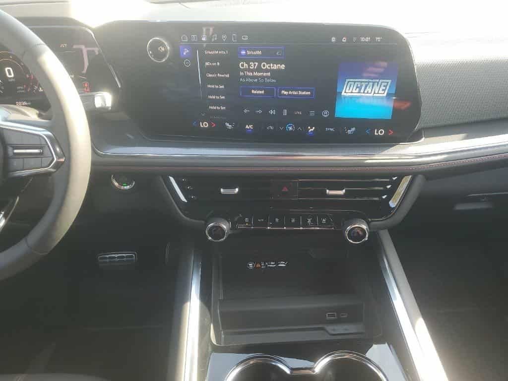 Certified 2025 Chevrolet Tahoe RST w/ RST Performance Edition image 10