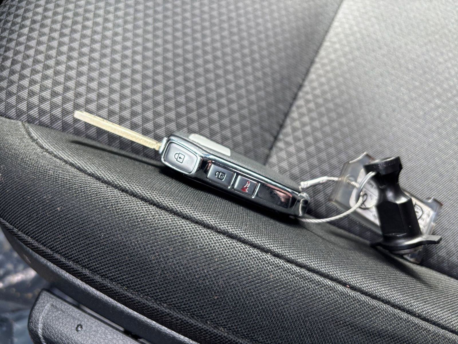 Used 2025 Kia Soul LX w/ LX Technology Package image 21