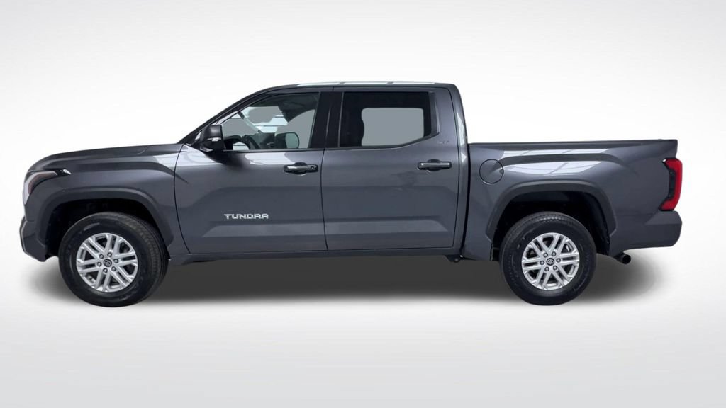 Used 2023 Toyota Tundra SR5 w/ SR5 Premium Package AWD/4WD image 5