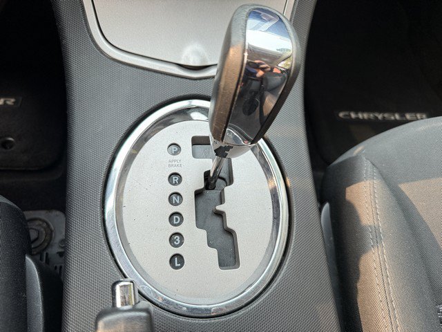 Used 2009 Chrysler Sebring LX FWD image 23