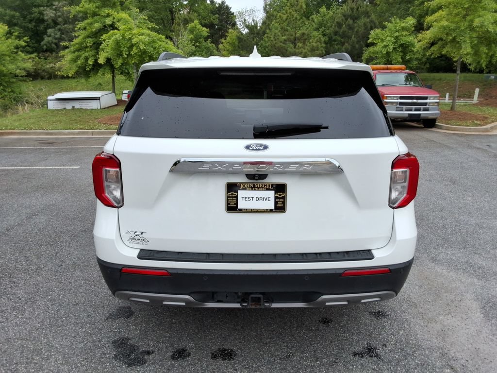Used 2020 Ford Explorer XLT w/ Equipment Group 202A RWD image 6